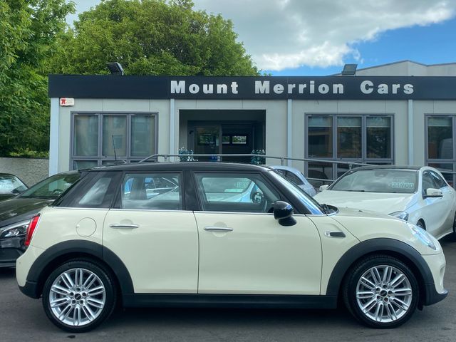 Image for 2017 Mini Cooper 1.5 5DR