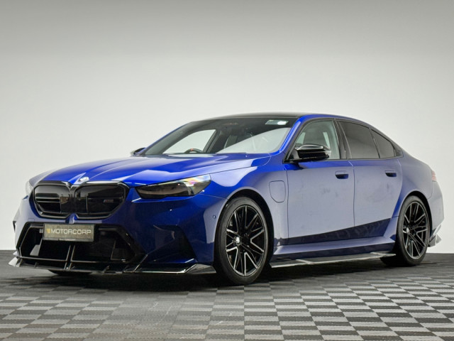 Image for 2025 BMW M5 M5 4.4 PHEV 727HP MARINA BAY