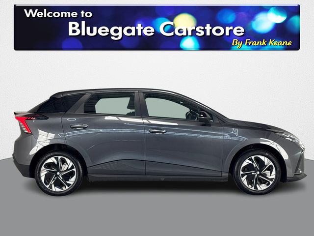 Image for 2023 MG MG4 LR EXCITE EV 203PS 5DR AUTO **FULL BLACK CLOTH INTERIOR**APPLE CARPLAY**ANDROID AUTO**TOUCHSCREEN INFOTAINMENT SYSTEM**DIGITAL DASHBOARD**LANE ASSIST**ISOFIX**17 INCH ALLOY WHEELS**AUTOHOLD**