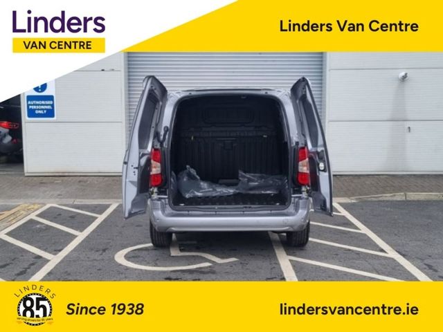Image for 2025 Citroen Berlingo TOP SPEC 252 0KMS DEMO AUTOMATIC
