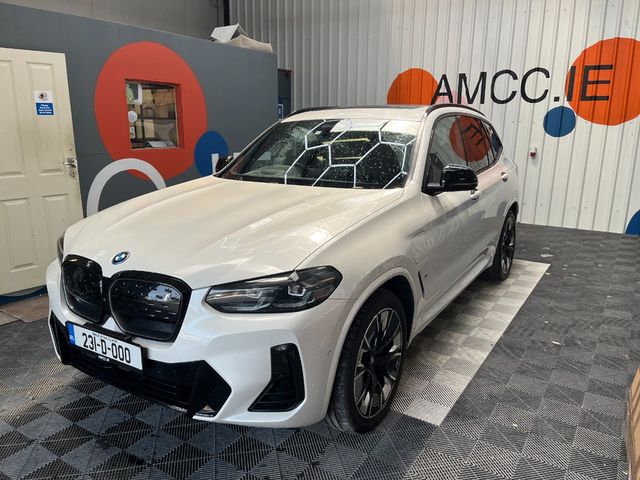 Image for 2023 BMW iX3 2023 BMW IX3 M-SPORT AUTOMATIC / CRUISE CONTROL / PARKING CAMERA / ELECTRIC MEMORY & HEATED SEATS / PADDLE SHIFTERS / PANORAMIC SUNROOF / A, BIENT LIGHTS / APPLE CARPLAY AND MORE