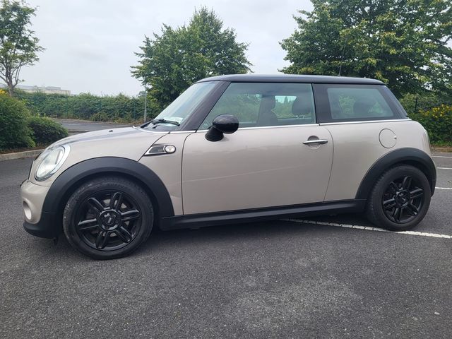 Image for 2013 Mini Cooper 