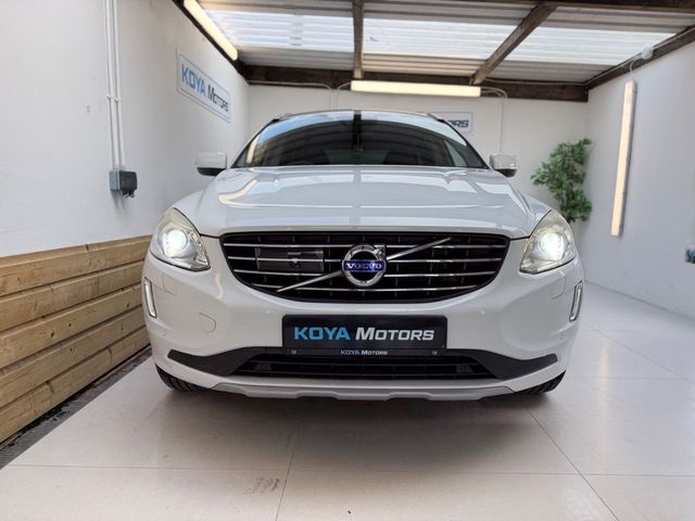 Image for 2017 Volvo XC60 2.0 D4 SE LUXURY PLUS 190 BHP DIESEL AUTOMATIC // *PAN ROOF* // FULL HEATED LEATHER // REVERSING CAMERA // CRUISE CONTROL // LANE ASSIST // COLLISION WARNING SYSTEM // ELECTRIC TAILGATE