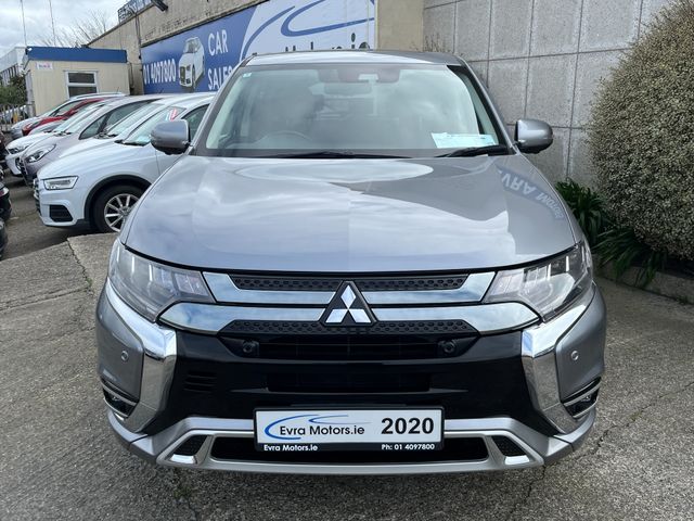 Image for 2020 Mitsubishi Outlander G PLUS 4WD AUTOMATIC PETROL PLUG IN HYBRID 2.4 PETROL //HIGH SPEC//SUNROOF//HALF LEATHER HEATED SEATS//HEATED STEERING WHEEL//REVERSE CAMERA//KEYLESS ENTRY//