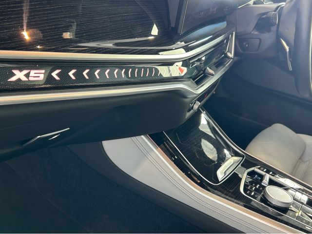 Image for 2025 BMW X5 Pan Roof*Tech Pack*Pro Pack*Comfort Pack 