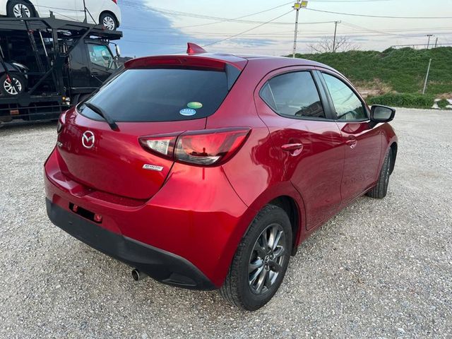 Image for 2017 Mazda Demio 13S Touring L Package