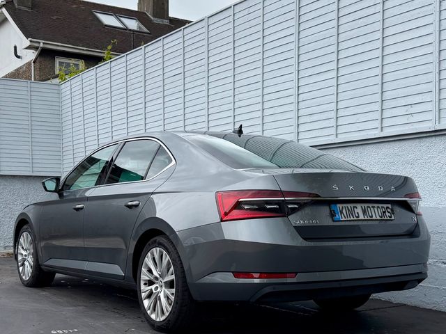 Image for 2023 Skoda Superb SE L PLUG-IN HYBRID / DSG / LEATHER / NAV / ELECTRIC BOOT OPENING / APPLE / *FINANCE PACKAGES AVAILABLE*