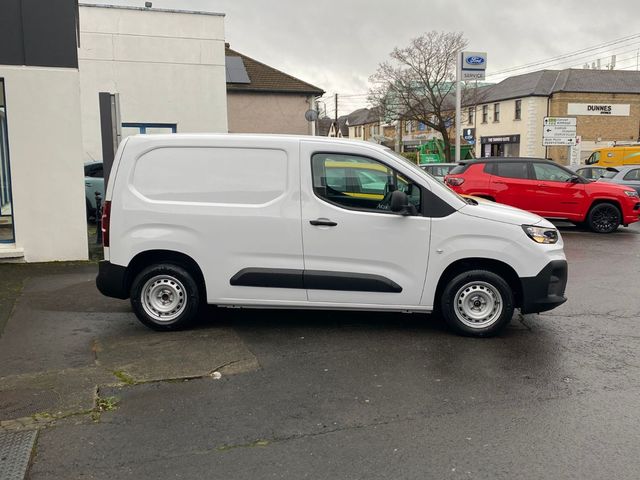 Image for 2025 Fiat Doblo SWB 1.5 100HP 650KG 4DR