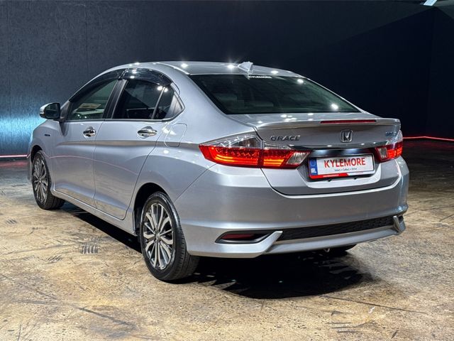 Image for 2018 Honda Grace 1.5 HYBRID - AUTOMATIC - ALLOY WHEELS - HALF LEATHER - MULTI FUNCTION STEERING WHEEL - HEATED SEATS - REVERSE CAMERA