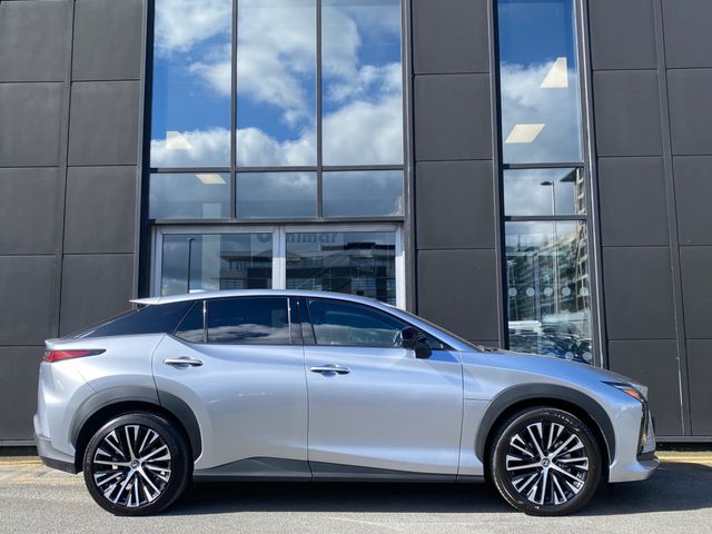 Image for 2025 Lexus RZ RZ450e Premium Plus Direct 4 Auto EV