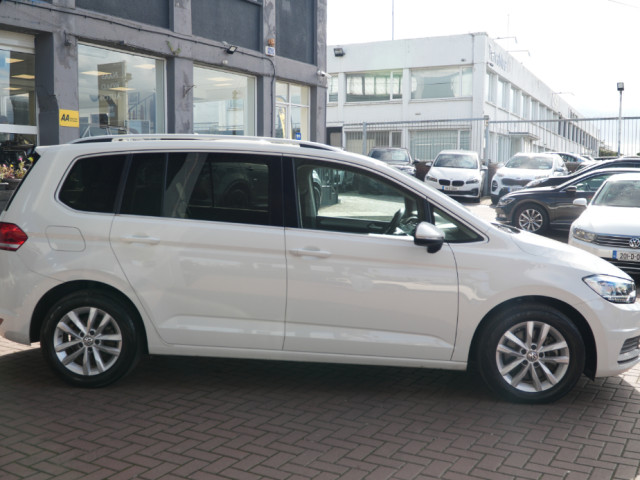 Image for 2018 Volkswagen Touran 2018 VOLKWAGEN TOURAN 7 SEATER TDI