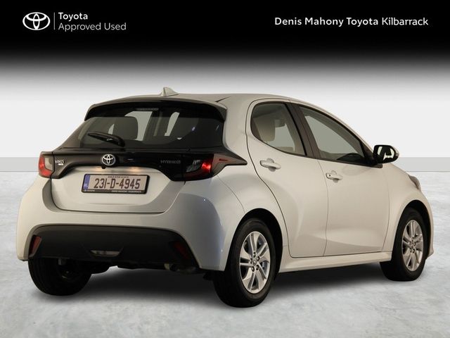 Image for 2023 Toyota Yaris 1.5 HYBRID LUNA AUTO
