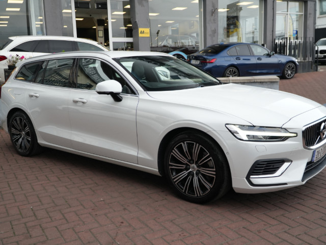 Image for 2021 Volvo V60 2021 VOLVO V60 T6 AWD RECHARGE