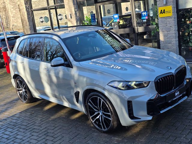 Image for 2025 BMW X5 XDRIVE50E M SPORT AUTO. ONLY 5K MILES. FINANCE ARRANGED. SIMI. AA APPROVED.