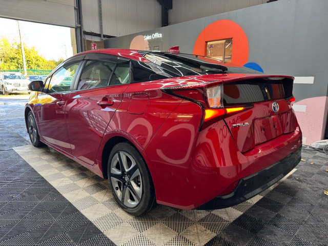 Image for 2021 Toyota Prius 2021 TOYOTA PRIUS S TOURING SELECTION HYBRID 1.8 AUTOMATIC / CRUISE CONTROL / PARKING CAMERA / LEATHER INSIDE AND MORE