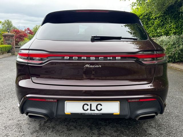 Image for 2023 Porsche Macan PDK