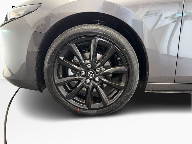 Image for 2025 Mazda Mazda3 2.0P SKY-X 186BHP HOMURA *PAN ROOF* €110 P/W 3YRS