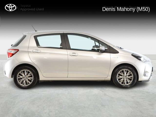 Image for 2019 Toyota Yaris Luna Hybrid Auto