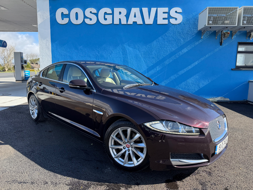 Image for 2015 Jaguar XF 2.2 D Premium Luxury 4DR Auto * FULL LEATHER / HEATED SEATS * 