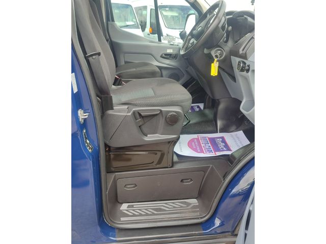 Image for 2018 Ford Transit 460 TREND H/R BUS 18 STR