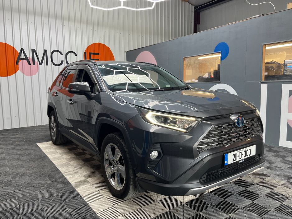 Image for 2021 Toyota Rav4 2021 TOYOTA RAV4 HYBRID G 2.5 AUTOMATIC / CRUISE CONTROL / REVERSE CAMERA / ELECTRIC MEMORY & HEATED SEATS / PADDLE SHIFTERS AND MORE
