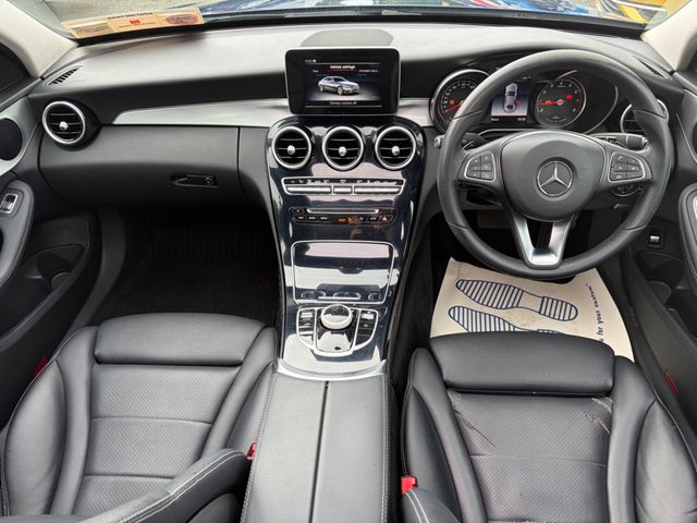 Image for 2017 Mercedes-Benz C Class 2017 MERCEDES C350e SPORT SALOON LOW KMS
