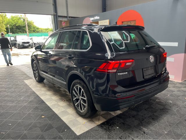 Image for 2019 Volkswagen Tiguan 2019 VW TIGUAN AUTOMATIC 2.0 TDI 4 MOTION COMFORT LINE / 68k KMs / REVERSE CAMERA , ADAPTIVE CRUISE & MORE