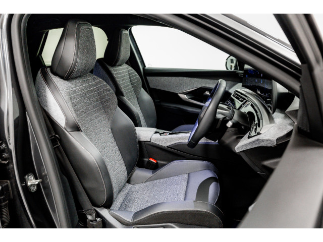 Image for 2025 Peugeot 3008 Allure Hybrid Auto 145HP