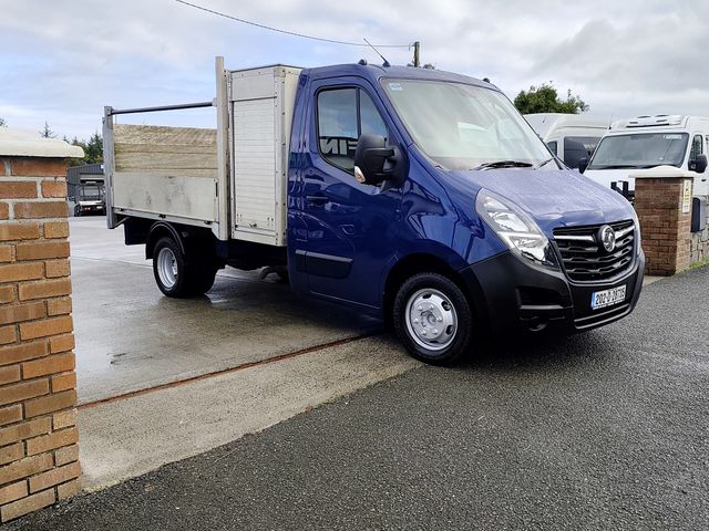 Image for 2020 Vauxhall Movano Pickup 