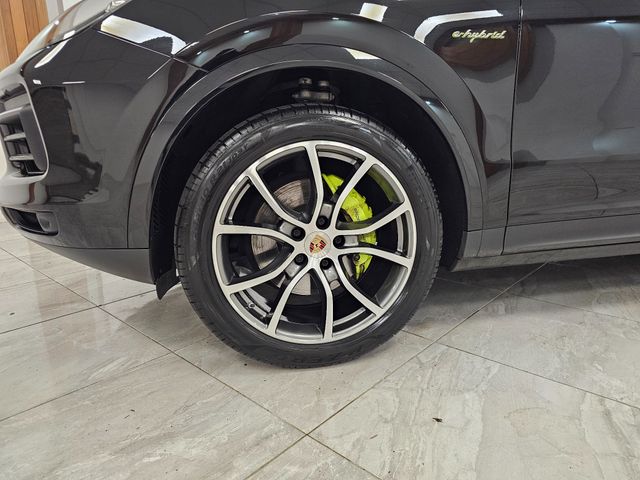 Image for 2023 Porsche Cayenne PRICED TO SELL 