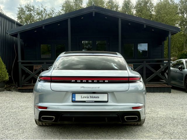 Image for 2025 Porsche Panamera 4 PDK