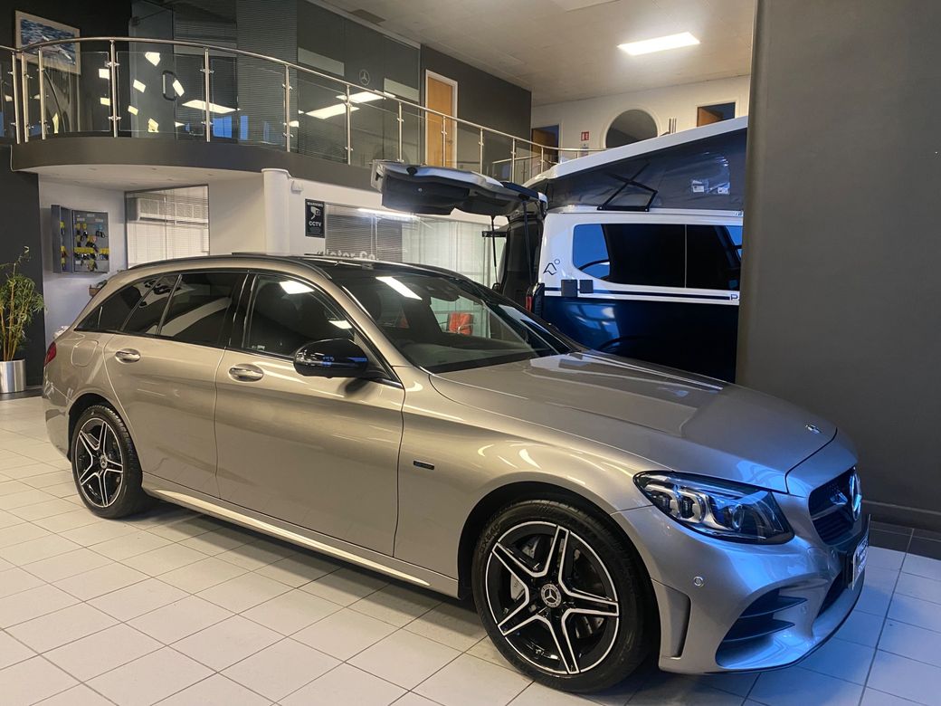 Image for 2021 Mercedes-Benz C Class Estate C300de AMG Line Premium Plus Auto (PHEV)