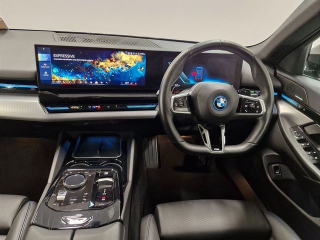 Image for 2024 BMW 5 Series 530e M Sport Pro