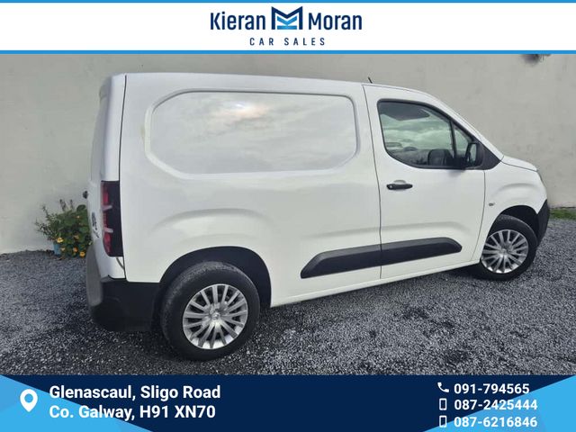 Image for 2021 Citroen Berlingo 3DR