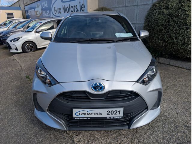 Image for 2021 Toyota Yaris X HYBRID AUTOMATIC 1.5 PETROL //LOW MILES//REVERSE CAMERA//ADAPTIVE CRUISE CONTROL//