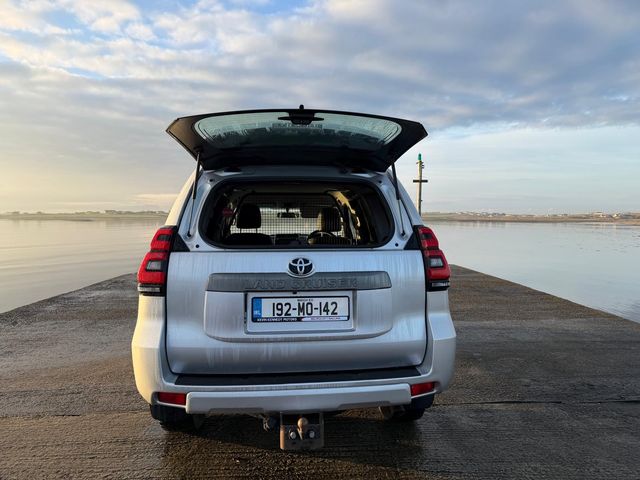 Image for 2019 Toyota Landcruiser Land CRU LC LWB GX Comm 4DR Automatic 