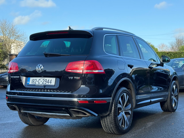 Image for 2018 Volkswagen Touareg 3.0TDI 262BHP V6 R-LINE AUTO *LOW KMS*