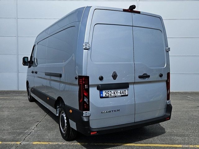 Image for 2025 Renault Master LM35 Advance 150HP