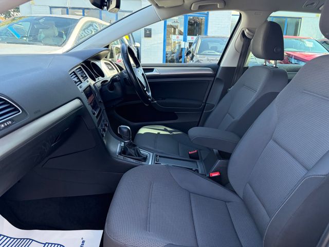 Image for 2017 Volkswagen Golf 2017 VW GOLF 1.2TSI ESTATE AUTO LOW KMS