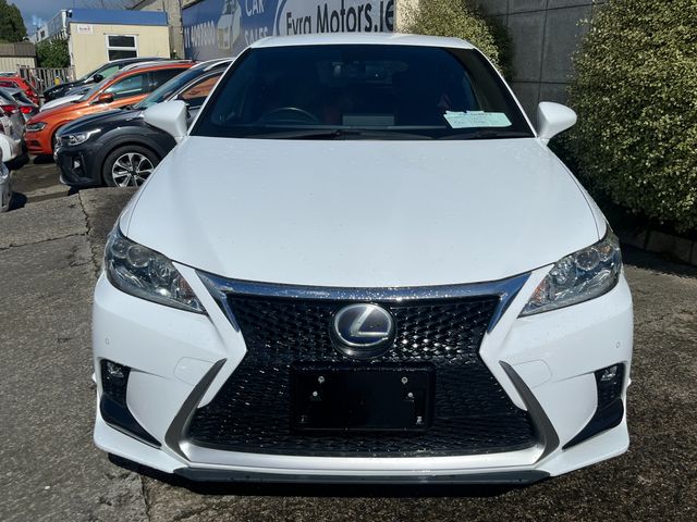 Image for 2015 Lexus CT 200h F-SPORT X-LINE AUTOMATIC HYBRID 1.8 PETROL //HALF LEATHER HEATED SEATS//REVERSE CAMERA//KEYLESS ENTRY//ADAPTIVE CRUISE CONTROL//