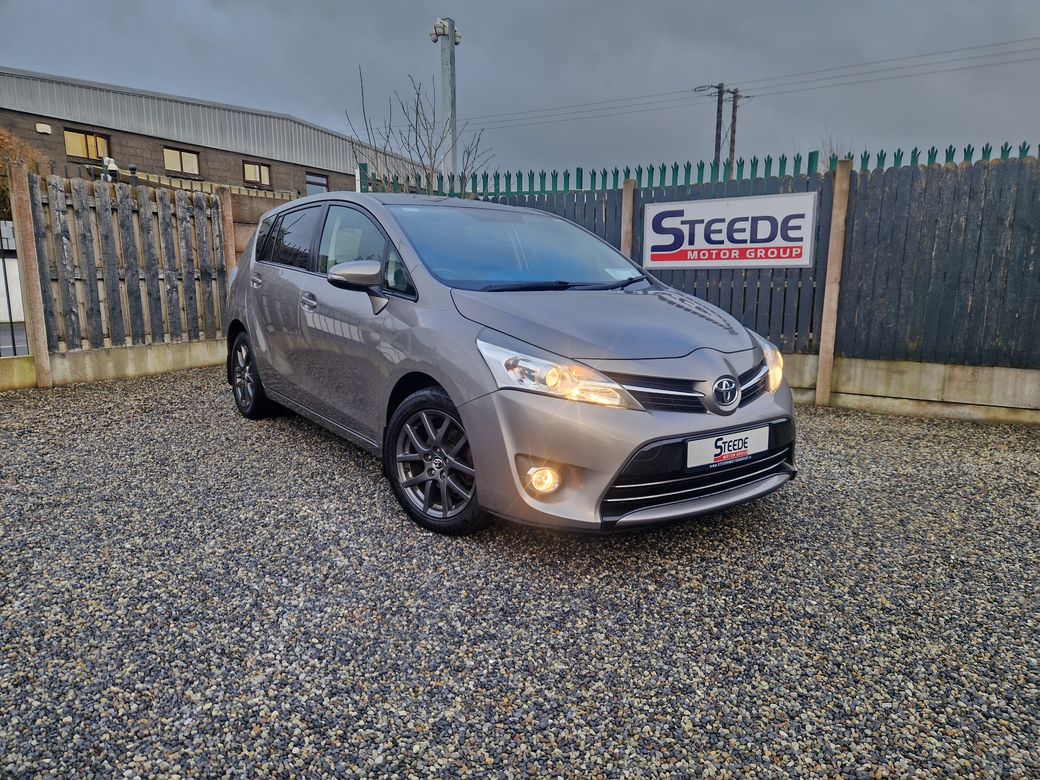 Image for 2015 Toyota Verso 1.6d-4d SOL Skyview 4DR