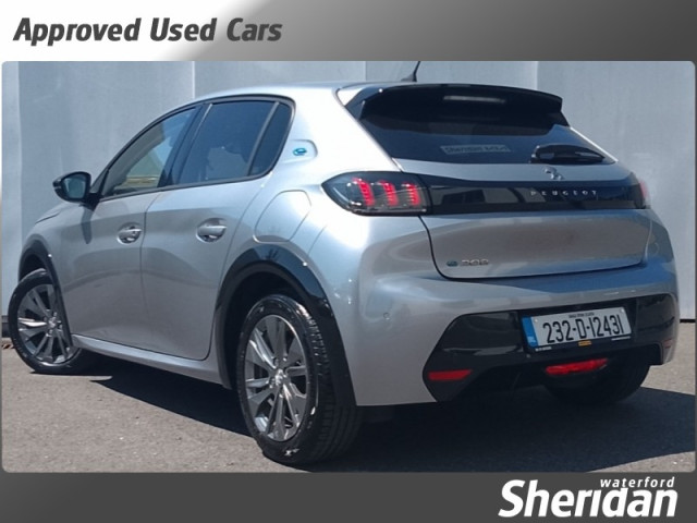 Image for 2023 Peugeot 208 Eallure Pack 136HP 50 KWH 4DR