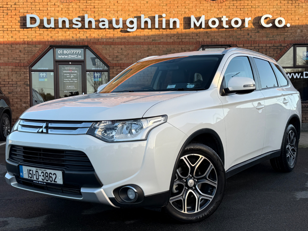 Image for 2015 Mitsubishi Outlander 2.2 DID 150BHP 4WD AUTO 7 SEATER *HIGH SPEC*
