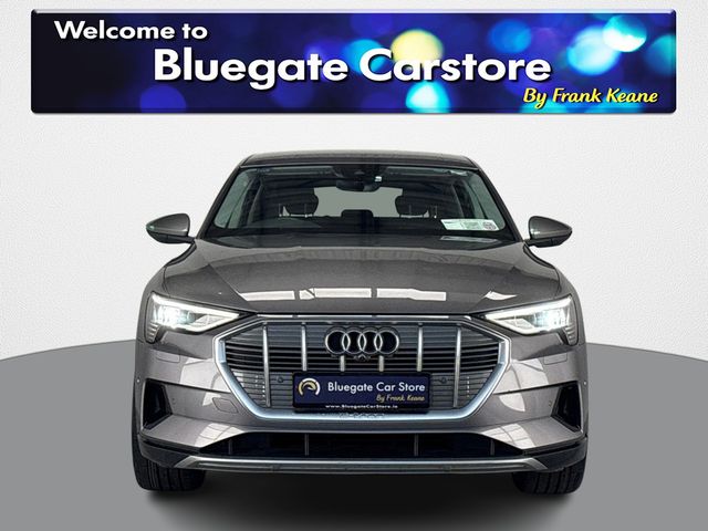 Image for 2020 Audi e-tron 50 Q SPORT WITH UPGRADED KIT**NEW 22"ALLOYS BLACK LEATHER INTERIOR**FRONT HEATED SEATS**TOUCH SCREEN MEDIA DISPLAY**APPLECARPLAY**REVERSE CAMERA**DRIVE SELECT MODES**ELECTRIC TAILGATE**