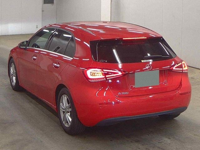 Image for 2020 Mercedes-Benz A Class A180 STYLE - BLACK HALF LEATHER - FACTORY ALLOYS