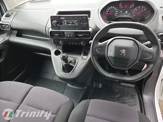 Image for 2021 Peugeot Partner ** IMMACULATE ONE OWNER FROM NEW ** 1.5 BLUEHDI ** TRINITY MOTORS **