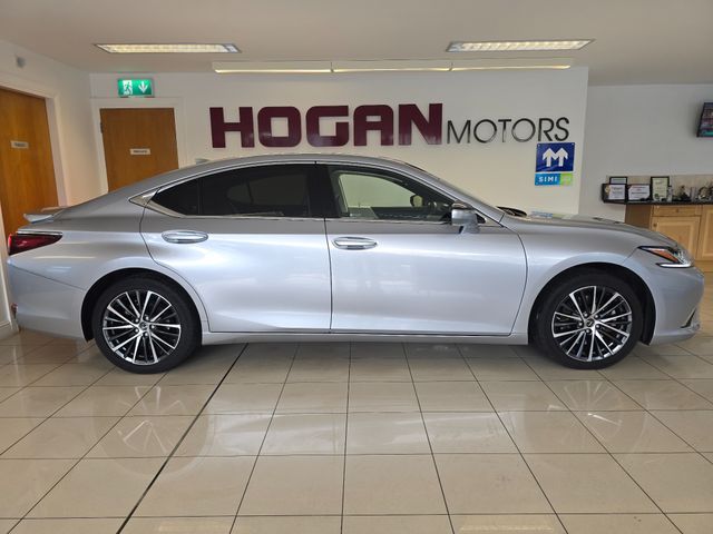 Image for 2025 Lexus ES 300h Premium Hybrid * BEST SPECIFICATION *