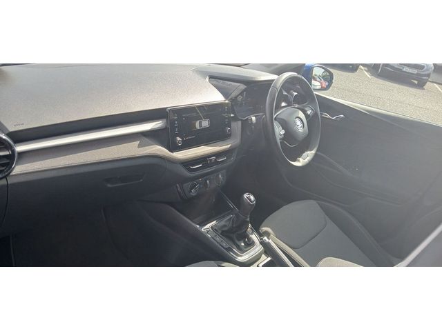 Image for 2025 Skoda Fabia SELECTION 1.0MPI 80HP **REAR VIEW CAMERA, APP CONNECT, BLUETOOTH**