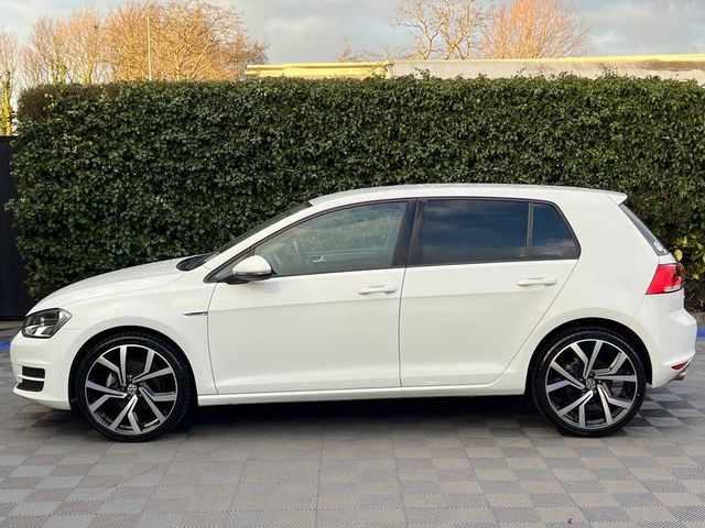 Image for 2014 Volkswagen Golf R-LINE PACK 1.2 TSI AUTO // NEW 19" ALLOYS // BLUETOOTH MUSIC // AIR CONDITIONING