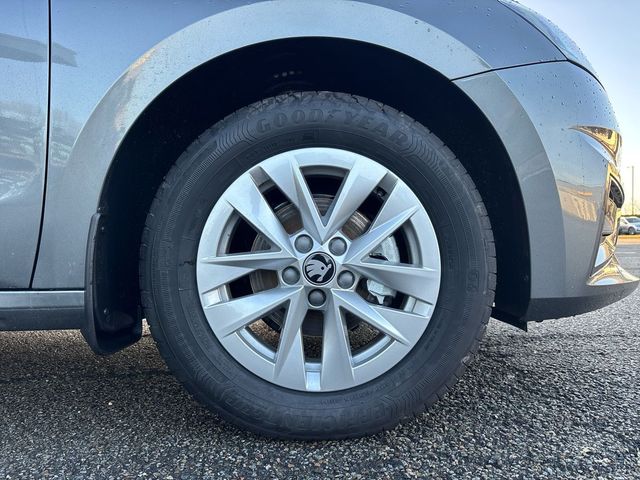 Image for 2026 Skoda Fabia Selection 1.0MPI 80HP